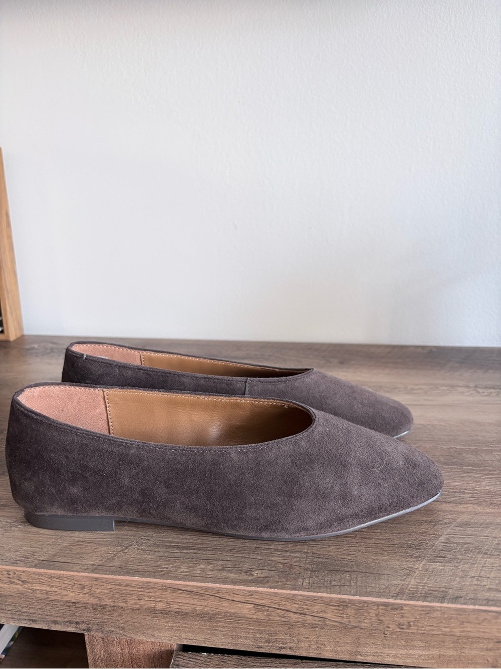 Madewell Classic Women's Suede Ballet Flats in Dark Brown